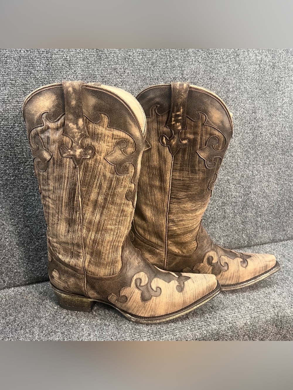 VTG Lane Dawson Brown Distressed Western Cowboy Boots 8.5B RETIRED (#LB0023/04)